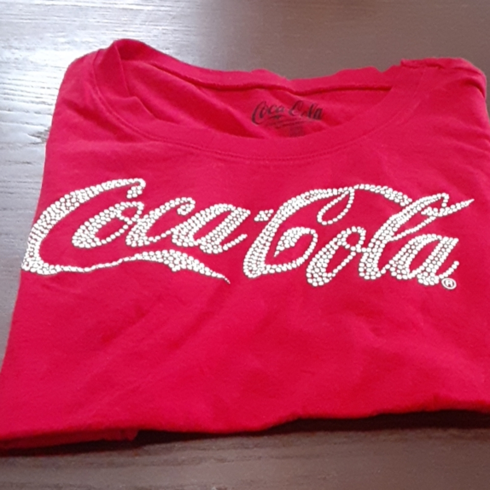 Shirt - Picture 2 of 3
